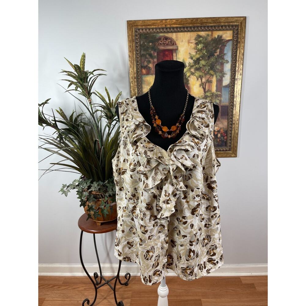 Carole Little Ruffle Top Women's 1X White Animal Print Sleeveless Shabby Chic